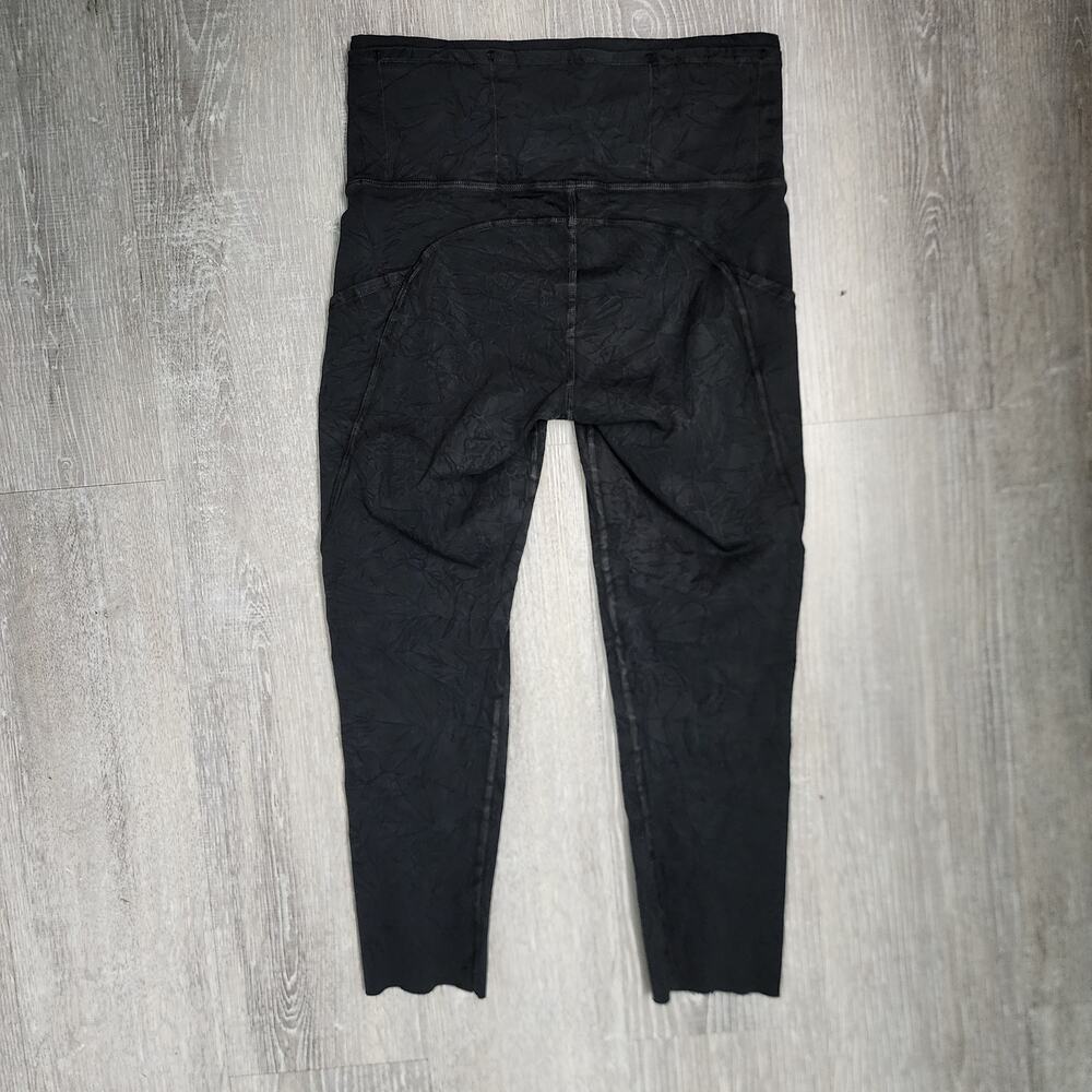 Lululemon Base Pace High Rise Nulux Black Tie Dye Pattern Size 4 - Picture 5 of 6